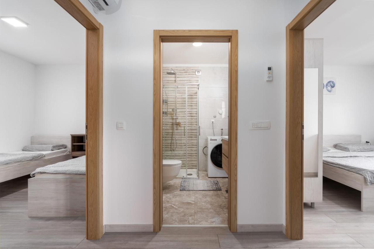 Apartmani Villa Ruby Linardići Eksteriør billede