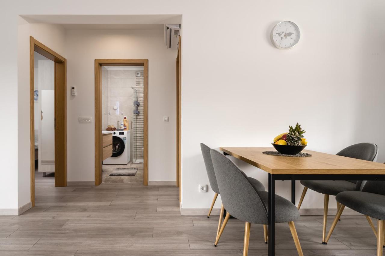 Apartmani Villa Ruby Linardići Eksteriør billede