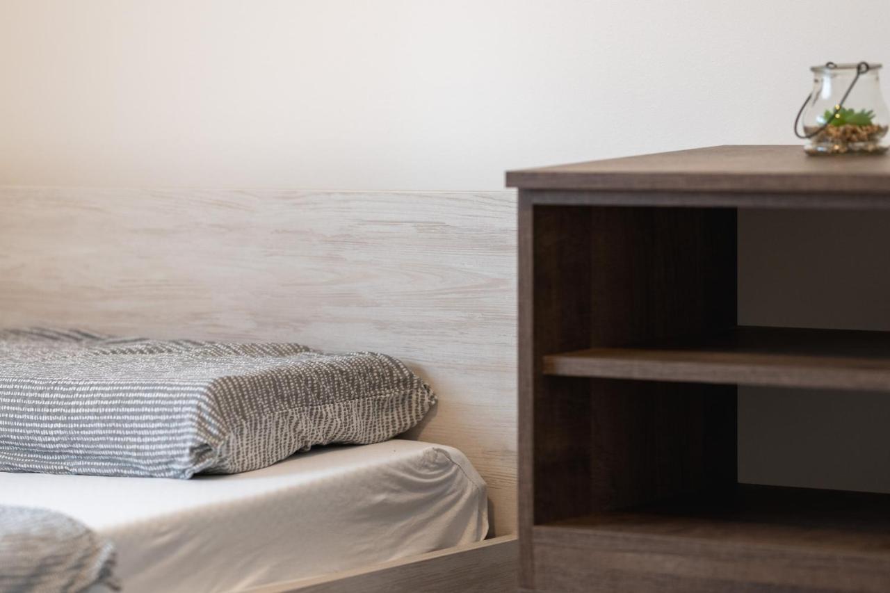 Apartmani Villa Ruby Linardići Eksteriør billede